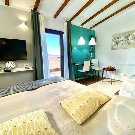 Avala Sunset Apartments ベオグラード エクステリア 写真