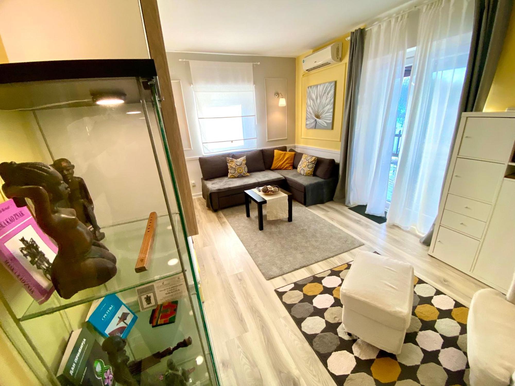 Avala Sunset Apartments ベオグラード エクステリア 写真